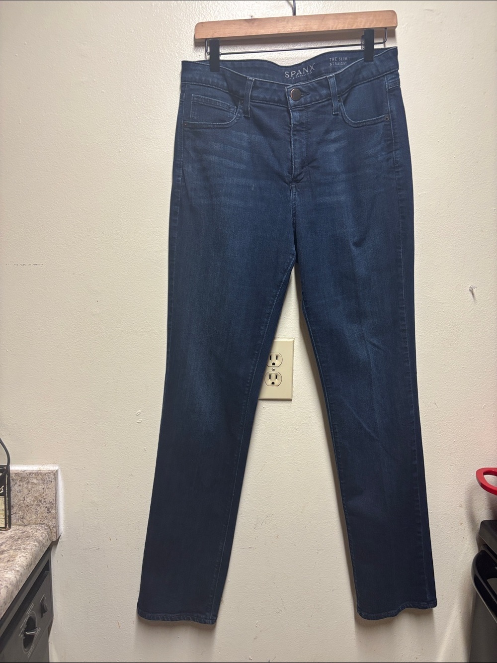 Spanx The Slim-X Straight Jeans Dark Wash Size 31